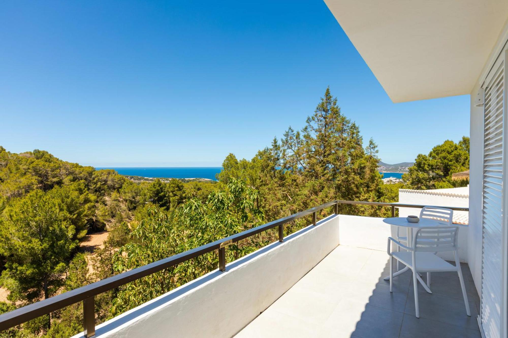 Victoria Sunset Suites Sant Antoni de Portmany Dış mekan fotoğraf